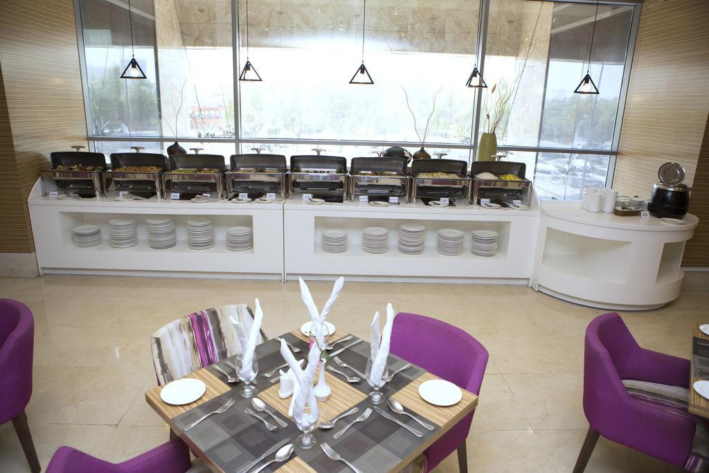 Best Western Plus Pearl Creek Dubai Exteriör bild